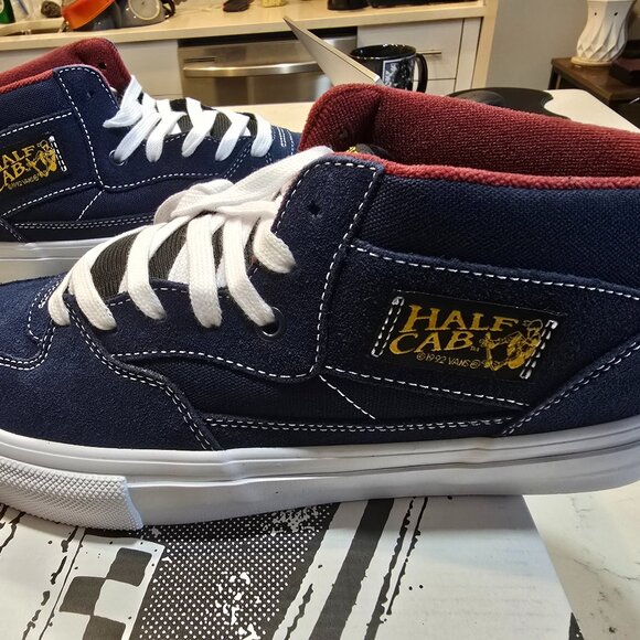 Vans Skate Half Cab Navy / Burgundy VN0A2Z34YY3 Skateboarding Shoes MENS 10 NEW - Picture 1 of 15